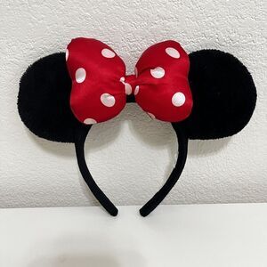 Disney Parks Minnie Mouse Black Plush Ears Red Satin Polka Dot Bow Headband